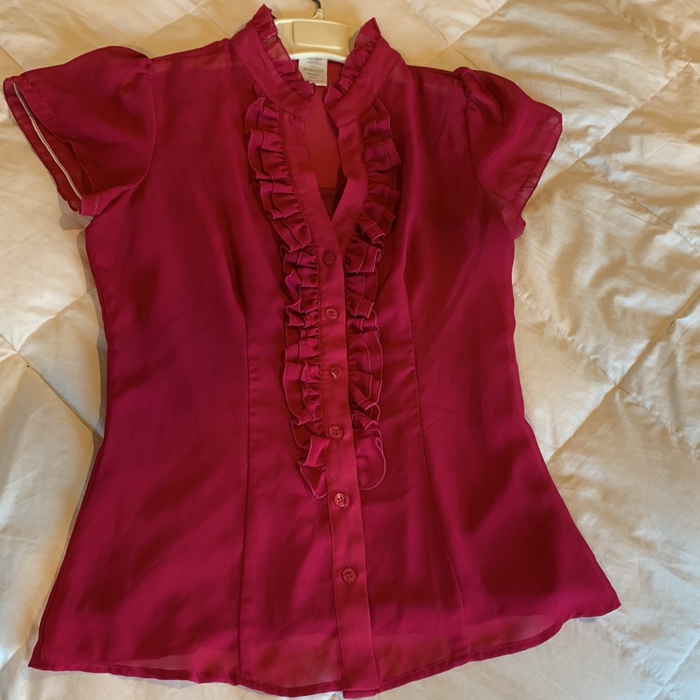 Fuchsia Pink Sheer Ruffled Blouse Womens Size M Short Sleeve Button Up Shirt